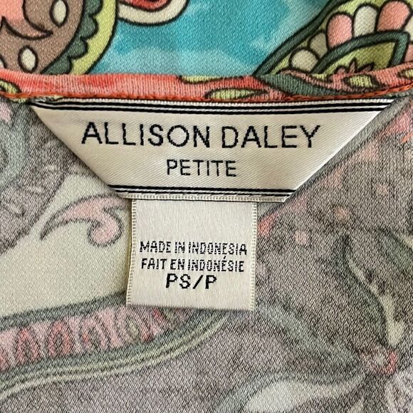 𝅺Allison Daley Petite Paisley Abstract Top Petite Small - Picture 8 of 9